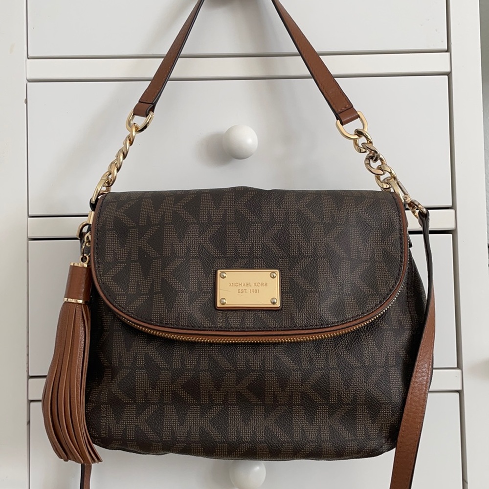 Michael Kors purse - crossbody or shoulder strap